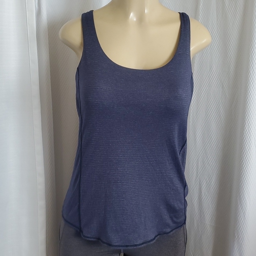 Lululemon Women's Wild Tank Top Built in Bra Strappy Blue Stripe Criss Cross Sz6